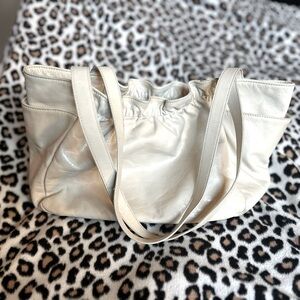 Hobo International shoulder bag cream